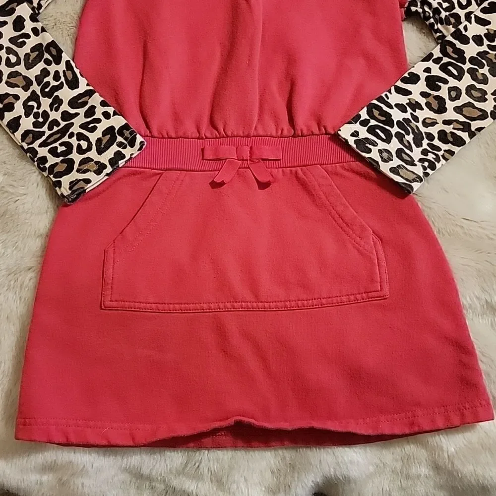 GYMBOREE RED SWEATSHIRT HOODED DRESS WITH LEOPARD PRINT SLEEVES, SIZE 6